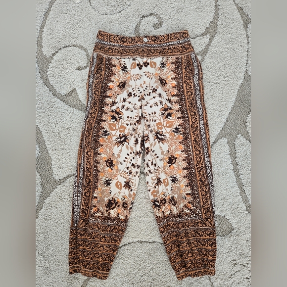 Anthropologie Printed Joggers - Picture 2 of 16